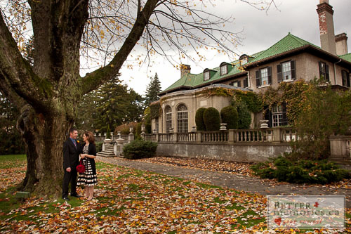 Parkwood Estate Couple Photo Shoot in Fall Leaves